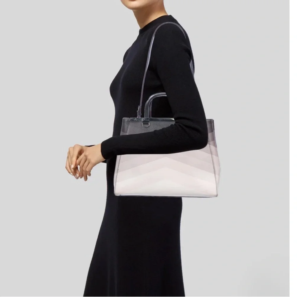 FENDI 2Jours Medium Elite Tote Bag in Black Degrade - Picture 6 of 13